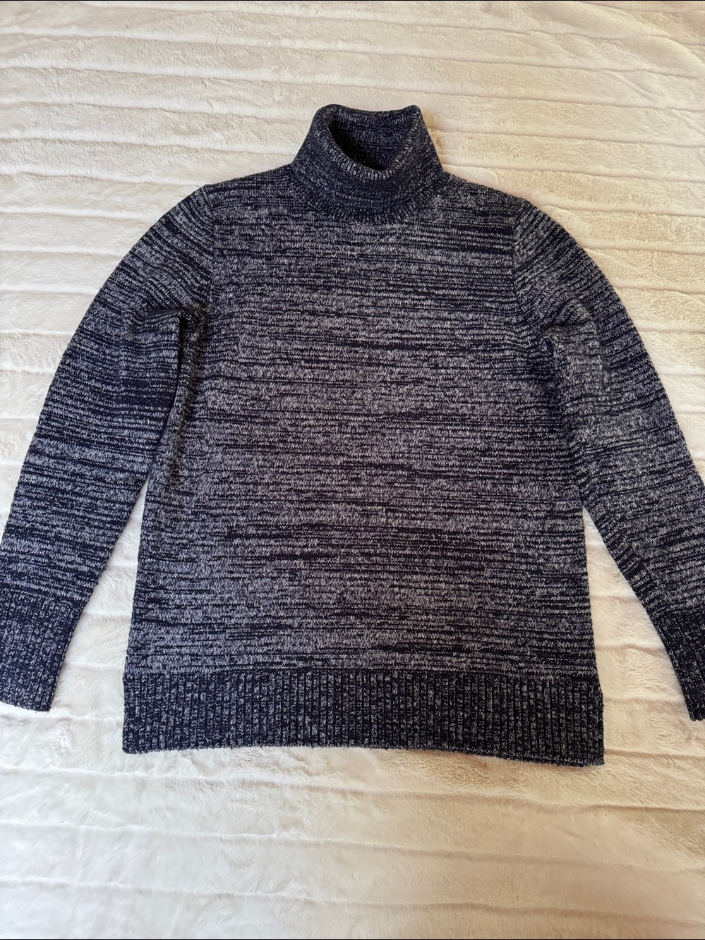 J. Crew Women's Navy & Gray Marled Turtleneck Sweater Size: M